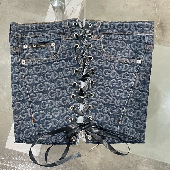 D&G Custom Corset Top - Picture 3 of 5